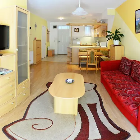 Angela Apartment *